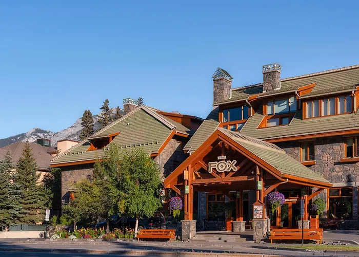 Fox Hotel And Suites